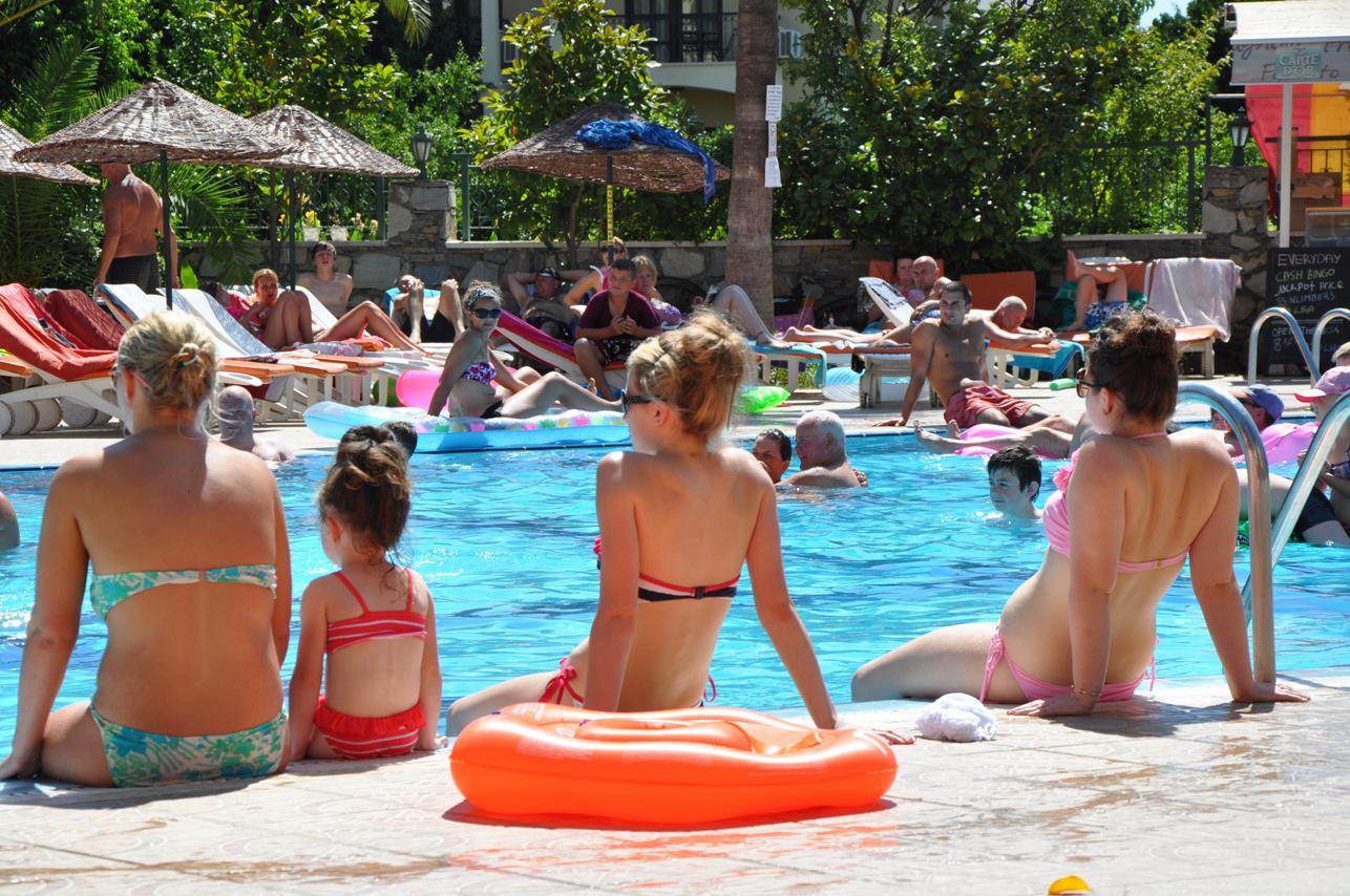 מרמריס Club Turquoise Apart מראה חיצוני תמונה