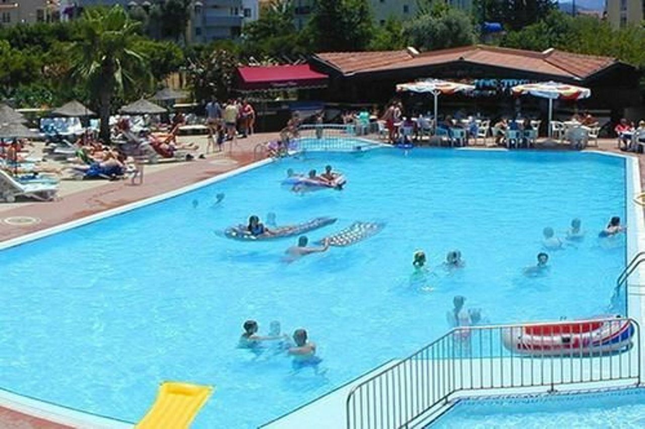 מרמריס Club Turquoise Apart מראה חיצוני תמונה